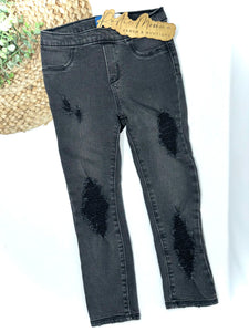 5T Black Distressed Jeans